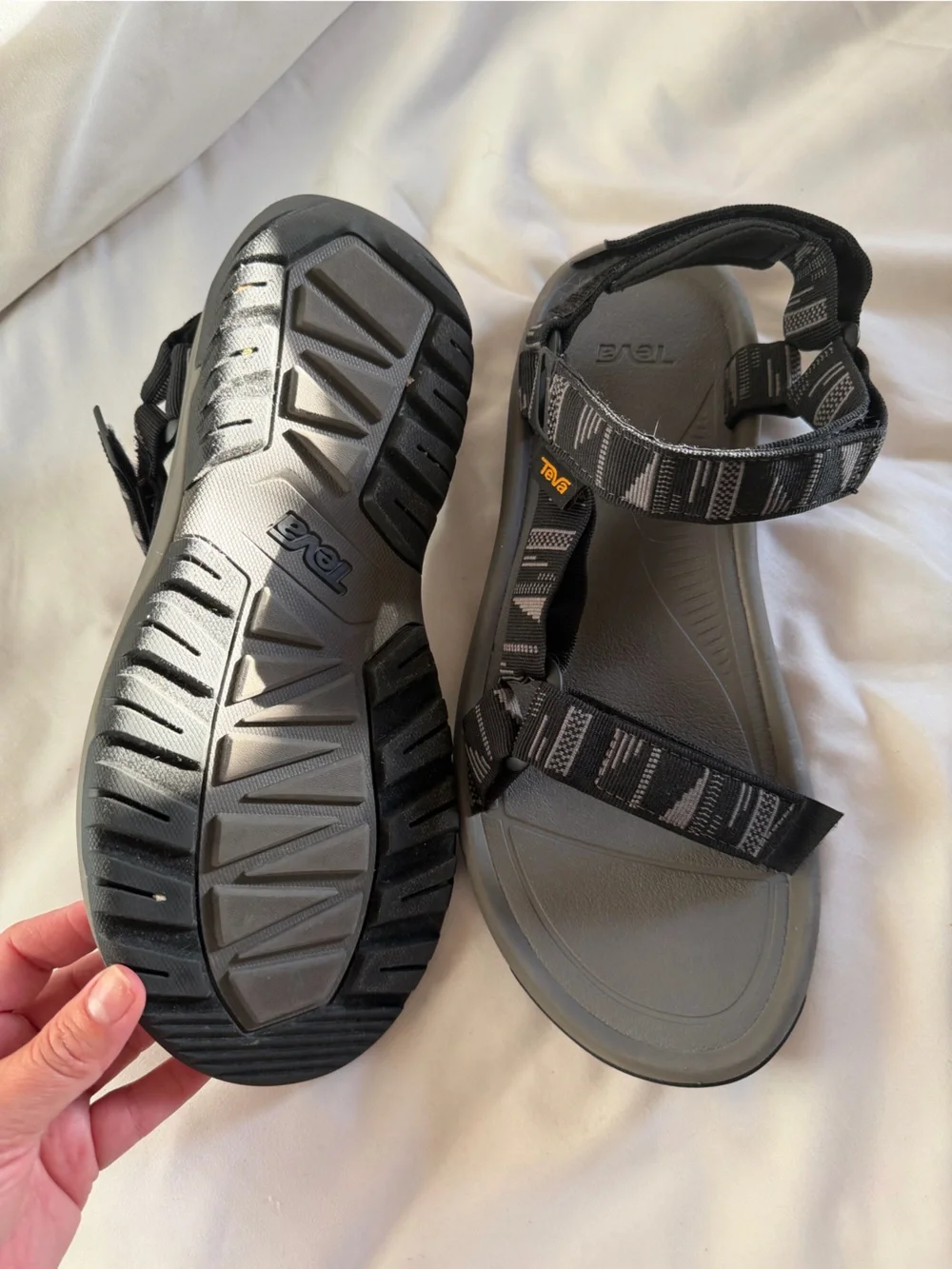 Teva Men’s Hurricane XLT2 Black & Gray Patterned Strap Sport Sandals